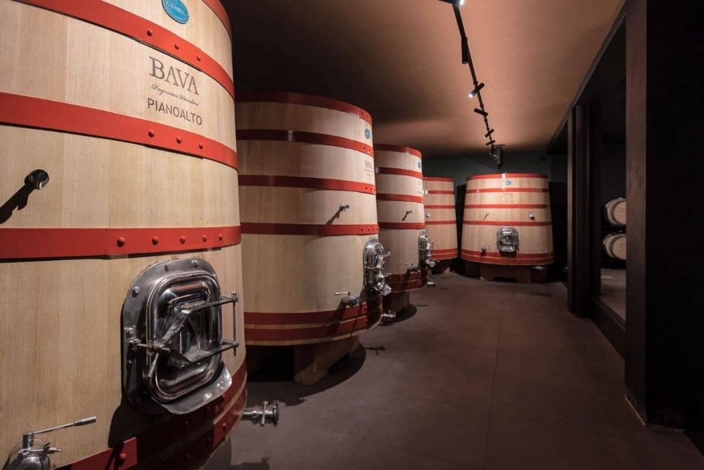 visita alla cantina storica Bava a Cocconato Piemonte Monferrato