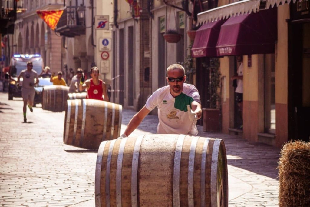 corsa delle botti a Nizza Monferrato