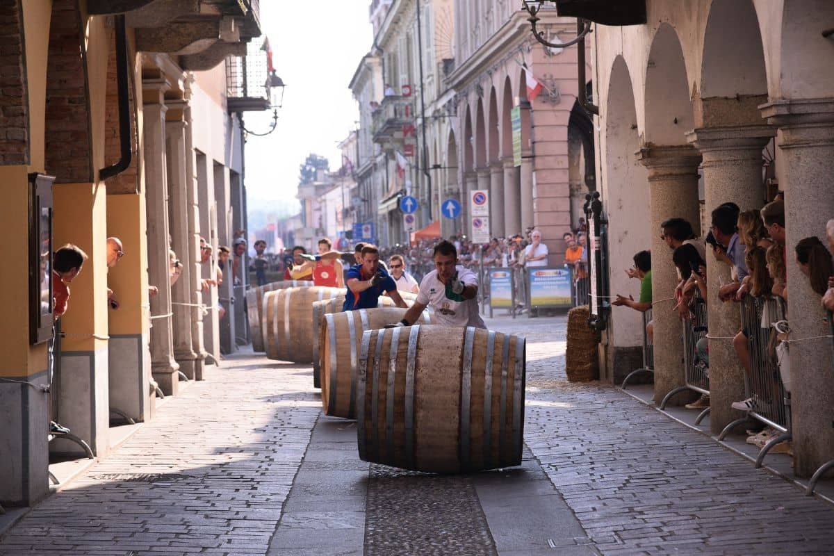 corsa delle botti a Nizza Monferrato